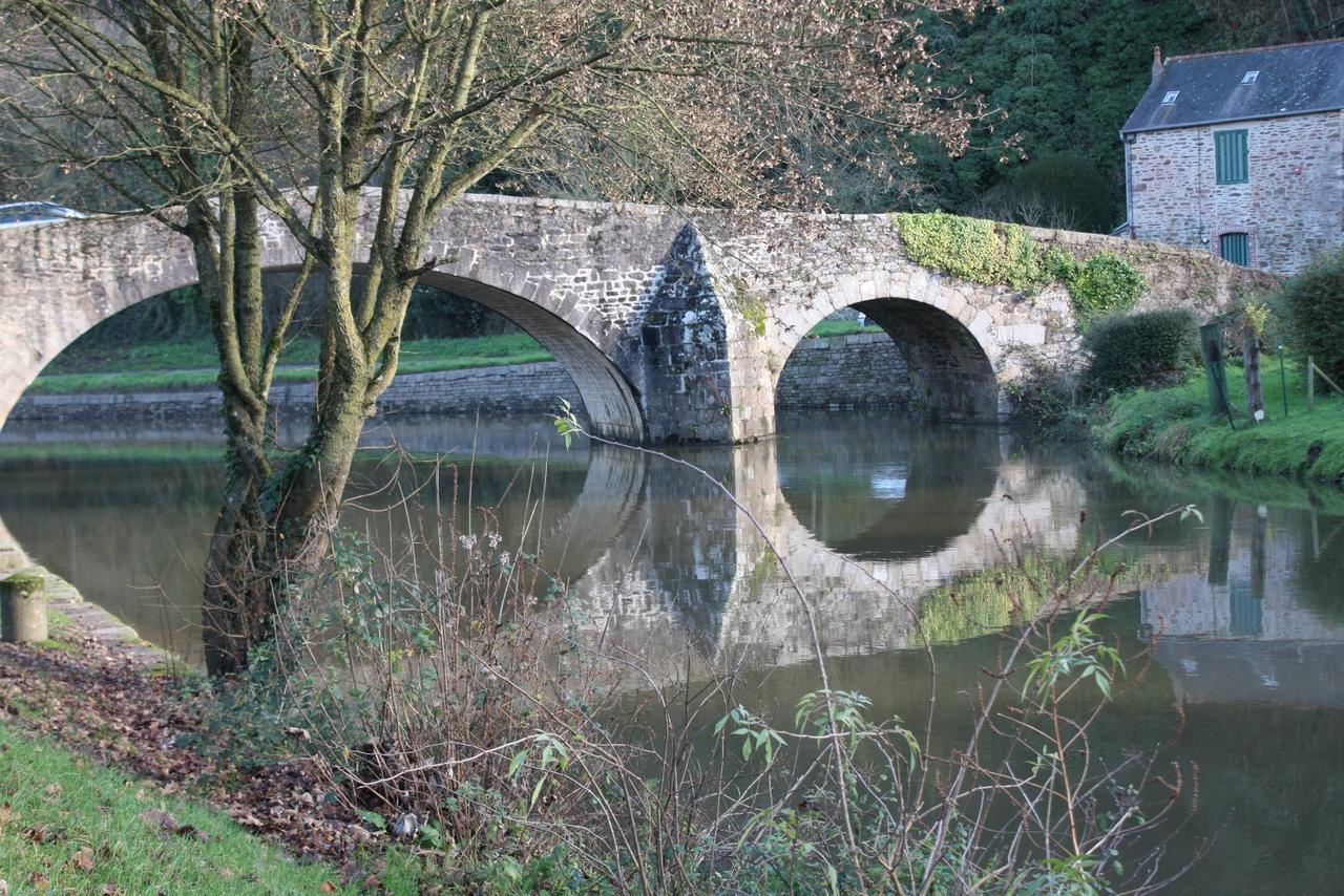 Bed and Breakfast La Tocade Del Arte - Dinan Lanvallay Exterior foto
