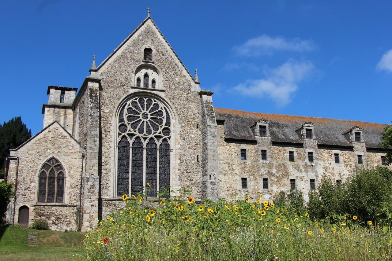Bed and Breakfast La Tocade Del Arte - Dinan Lanvallay Exterior foto